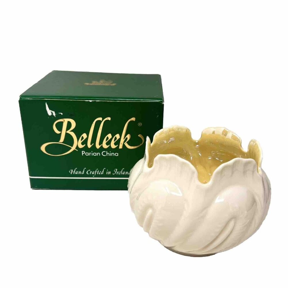 Vtg Belleek Fine Parian China made in Ireland Golden Mark Dish Bowl Original Box